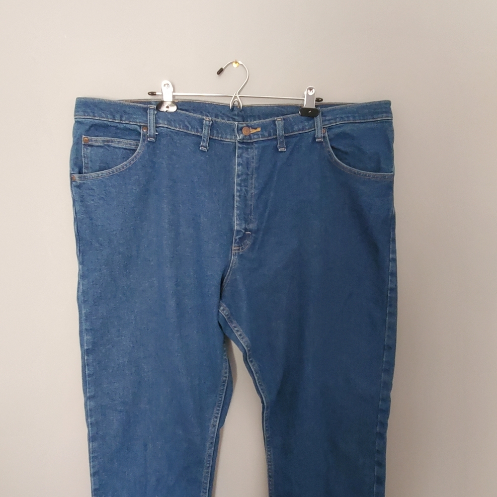 Wrangler Mens Jeans Dark Wash Size 46x30 - Picture 2 of 7